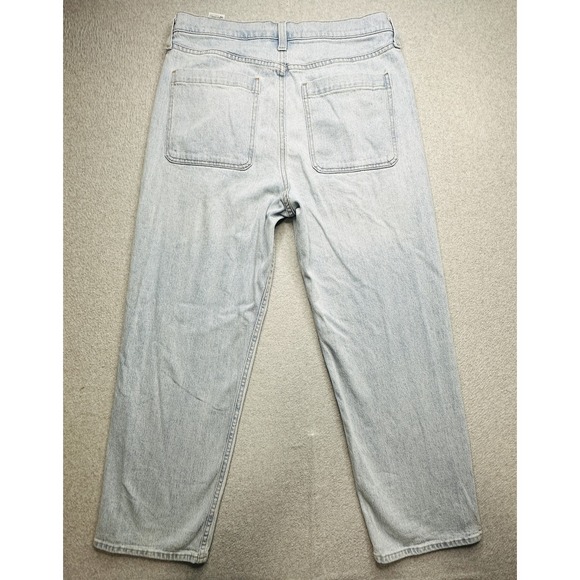 Hollister Jeans Mens 34x32 Light Wash Baggy Fit Denim Button Fly Classic Style